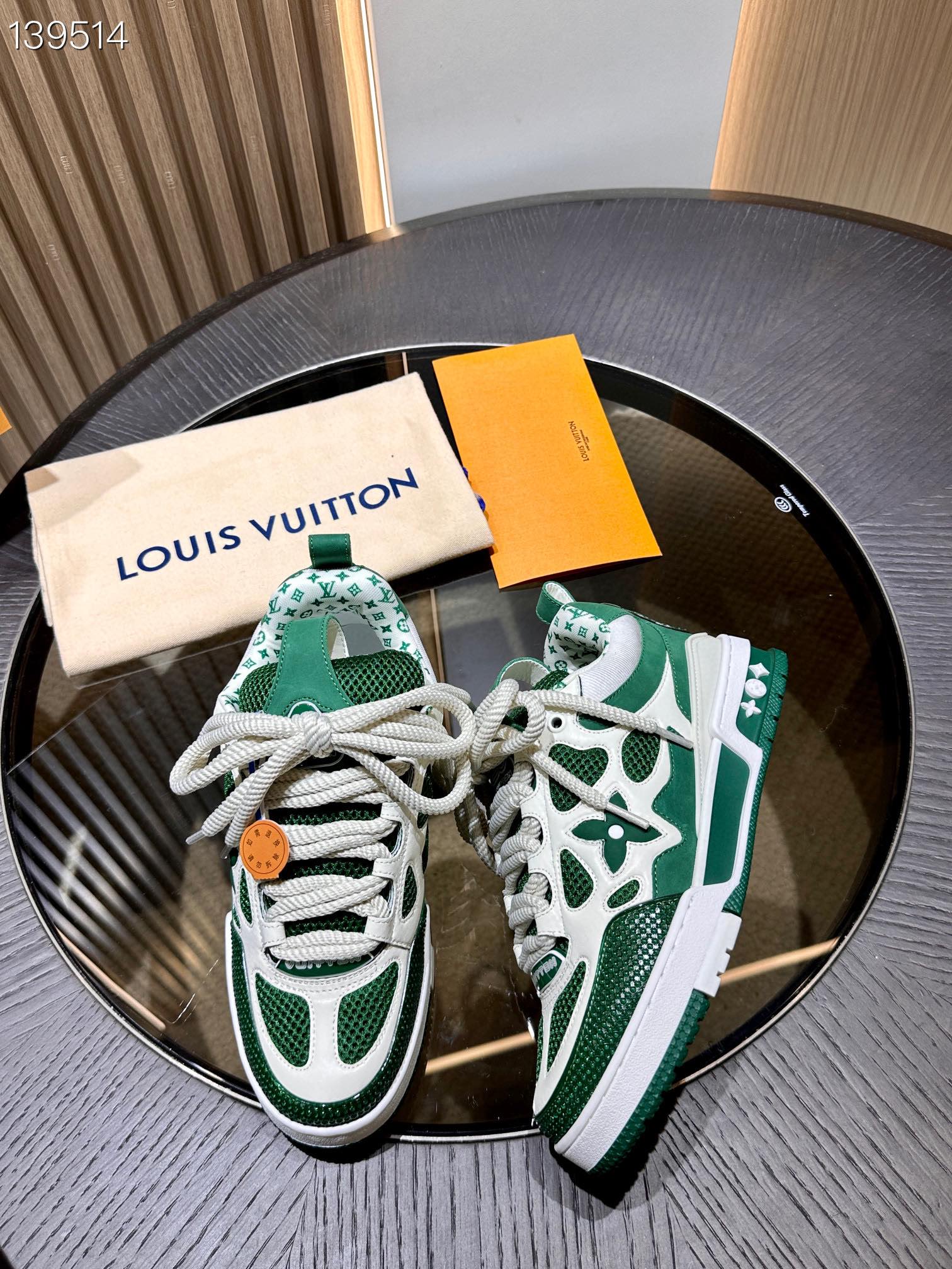 LOUI VUITTO LOW-TOP SNEAKER
