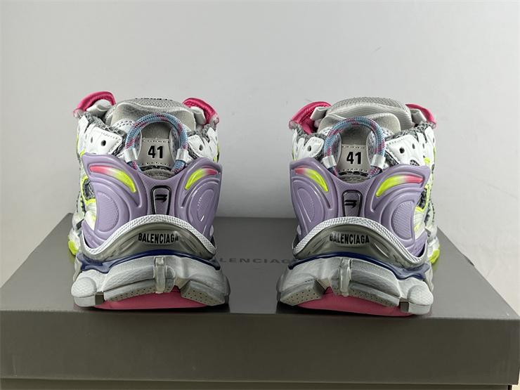 Balenciaga Runner SNEAKER